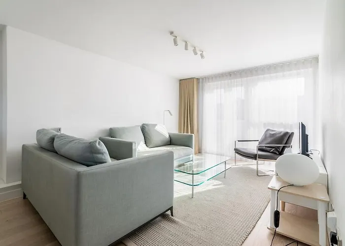 Belgravia Apartment 45